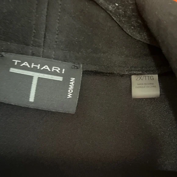 Tahari Woman Black Blazer - Picture 2 of 5